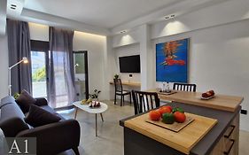 10 Apart Boutique Apartments